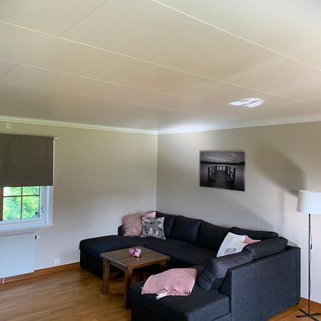 Leilighet Pa Gard Larvik Exterior foto